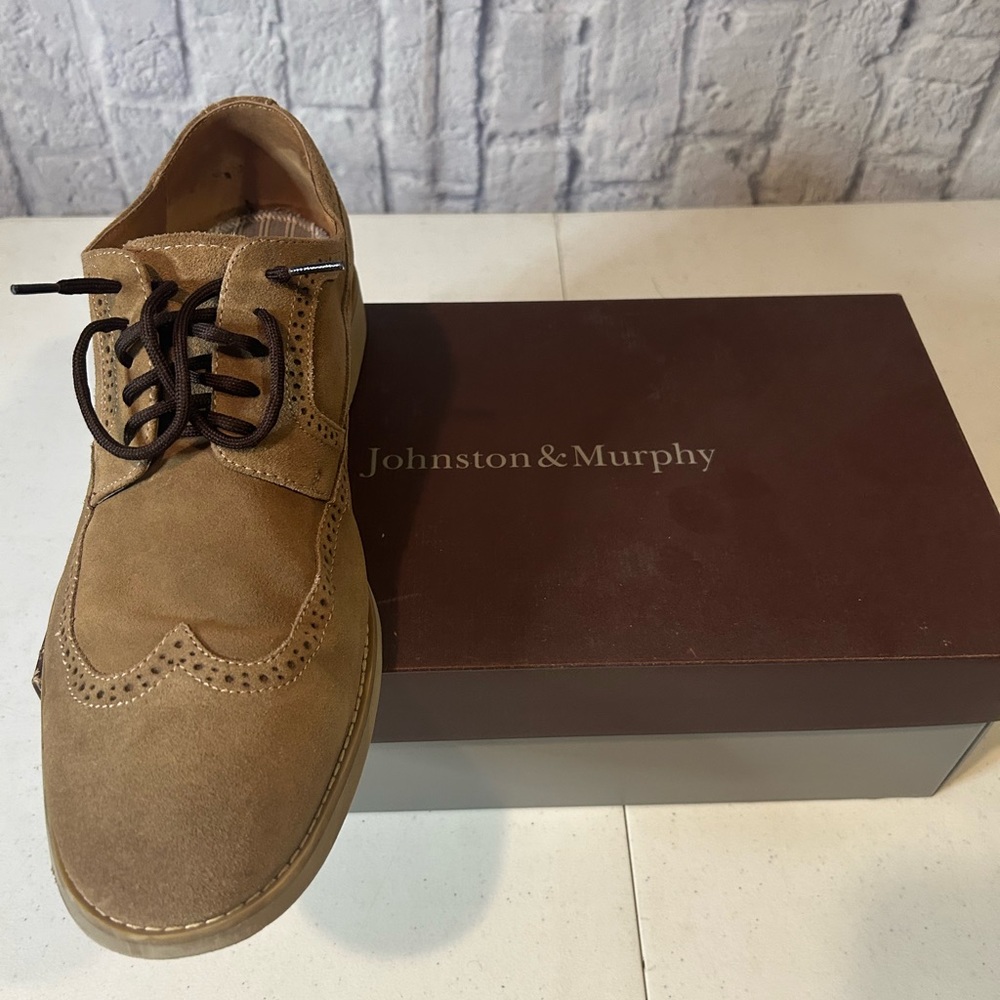Size 13 tan suede, wingtip, casual shoe - Picture 2 of 3